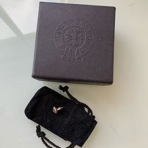 Chrome Hearts crossball stud